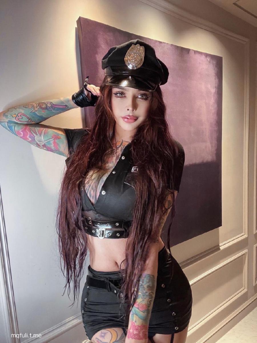 希希Gina 2024-05-09 14:41:33 铁粉专享贴 鼻血🩸预警Cos反差既视感