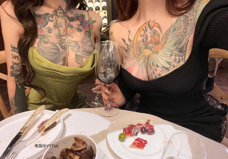 希希Gina 2024-05-09 14:38:25 明星聚会