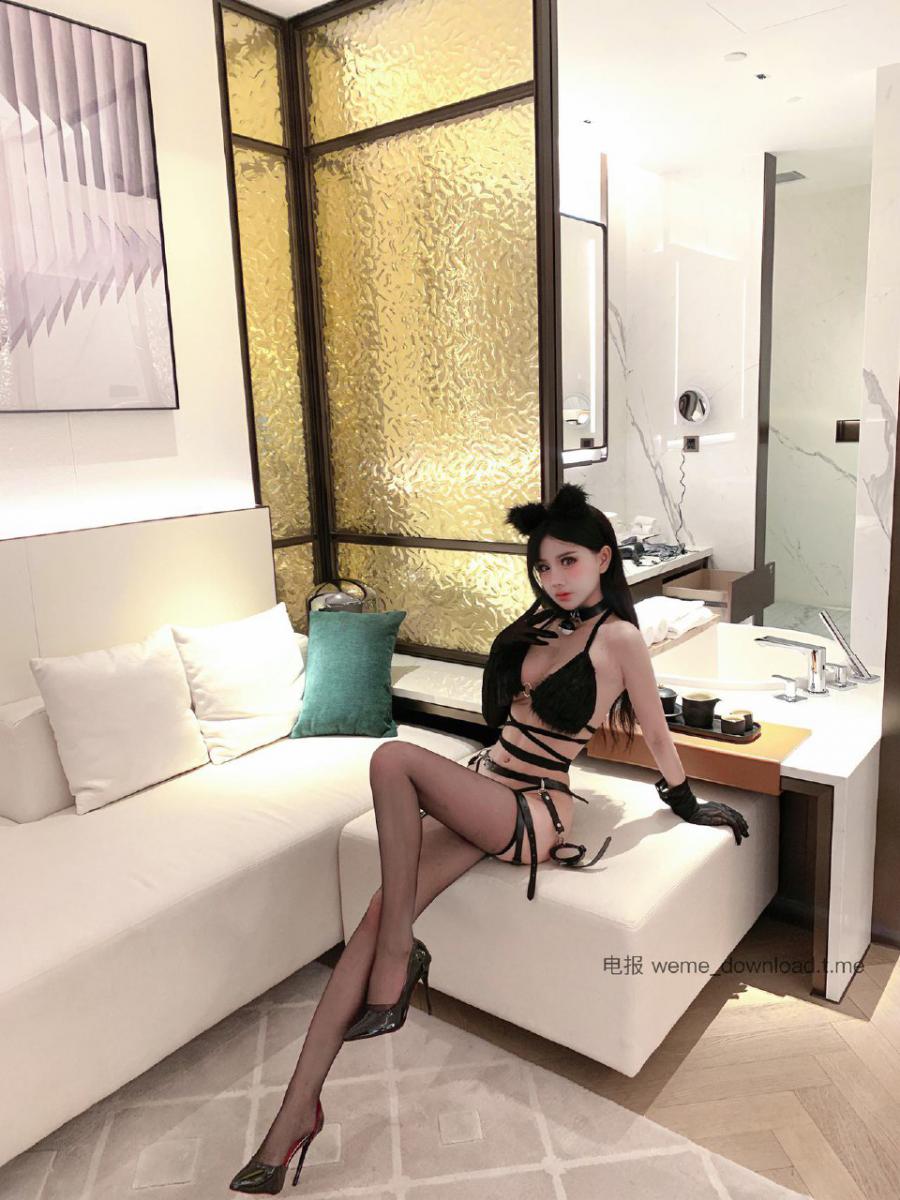 炸蛋boom 2024-06-27 23:15:12 性感情趣小狐狸套装👙毛茸茸的三点式小🐻罩