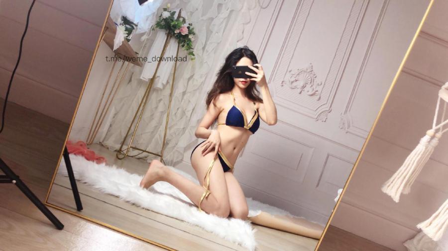 利世 2024-07-25 13:09:49 装蓝色三点式系带丁字