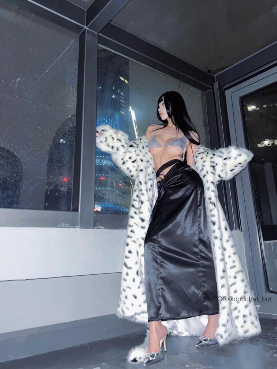 孟晓艺 2024-07-11 22:06:12 绝对私密㊙️时刻 铁粉，超粉免费👀