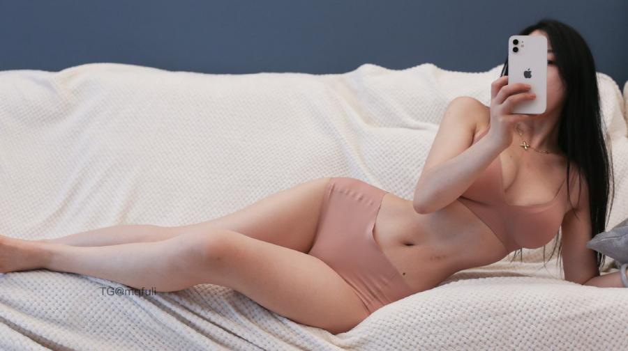 抖音文茜 2024-08-09 23:07:09 可以躺下吗？