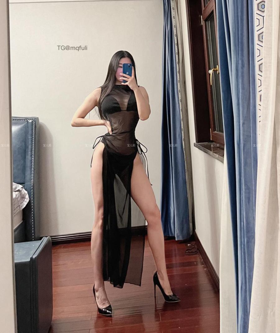 宝儿茹 2024-08-16 17:26:24 透视装  够不够透👅