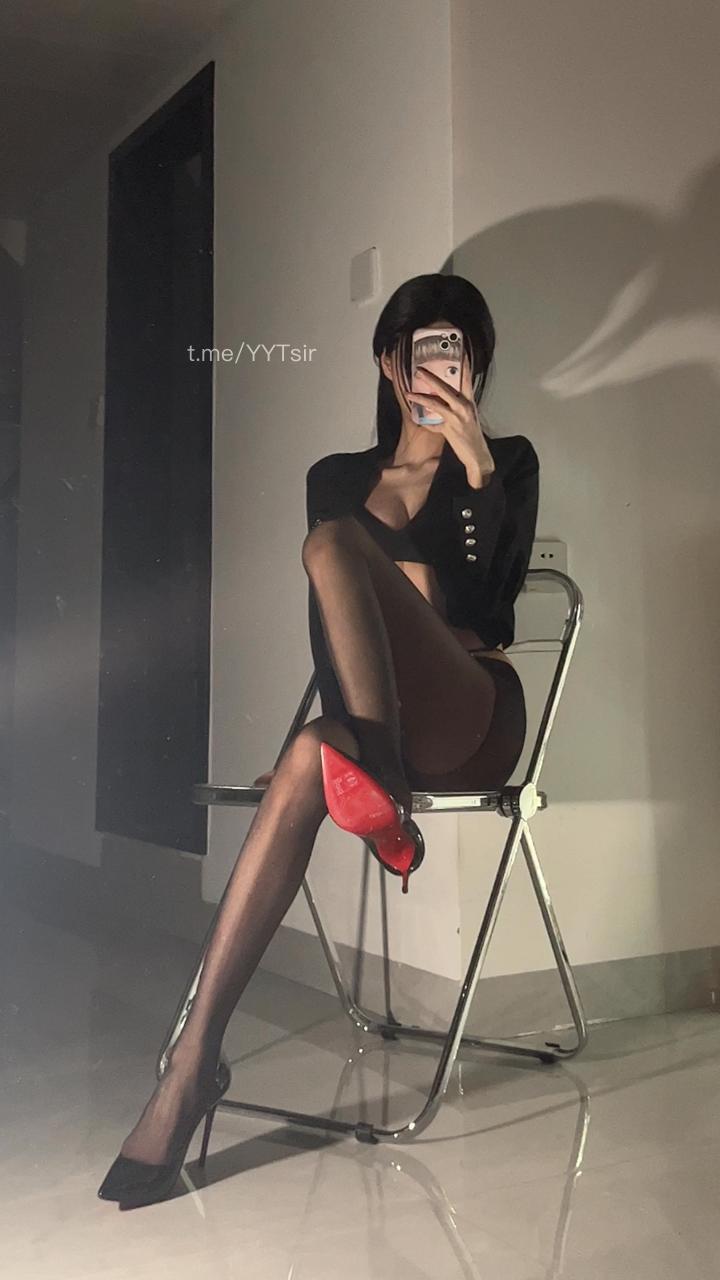 女刺客 2024-08-09 14:15:14 撕袜丝袜🥰