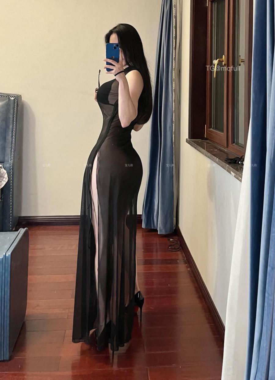 宝儿茹 2024-08-16 17:26:24 透视装  够不够透👅