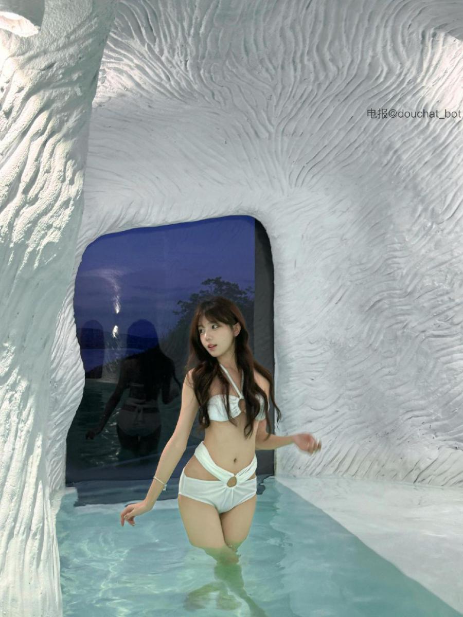 相扑猫 2024-09-06 16:47:17 清纯小妹露脸实拍👙