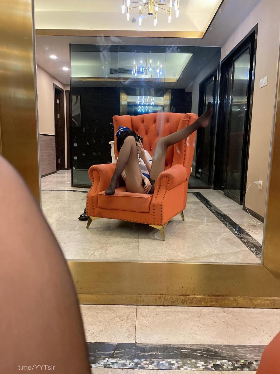 无欲无求的推土君 2024-09-17 22:42:39 铁粉专享帖 各种风格诱惑😍准备好🧻擦鼻🩸