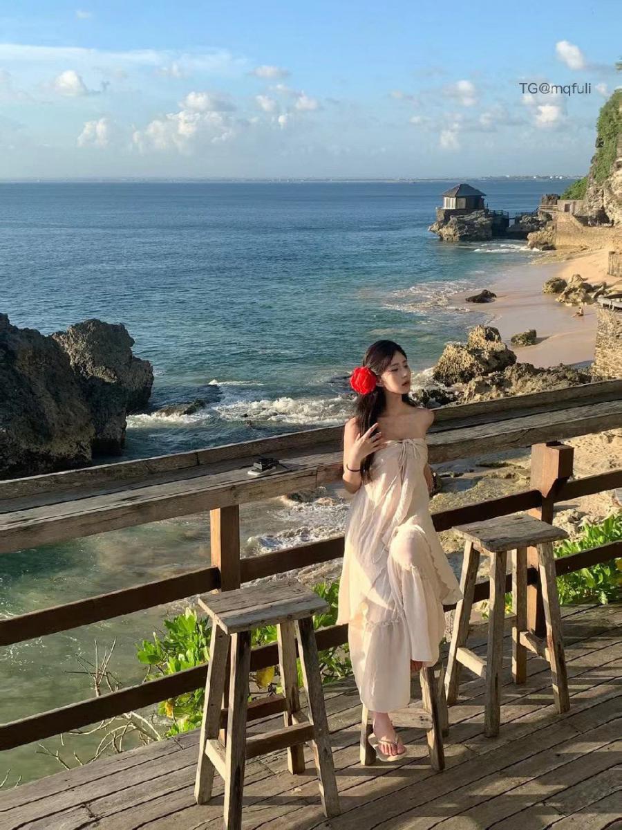 独留 2024-09-28 21:00:15 吹吹风！