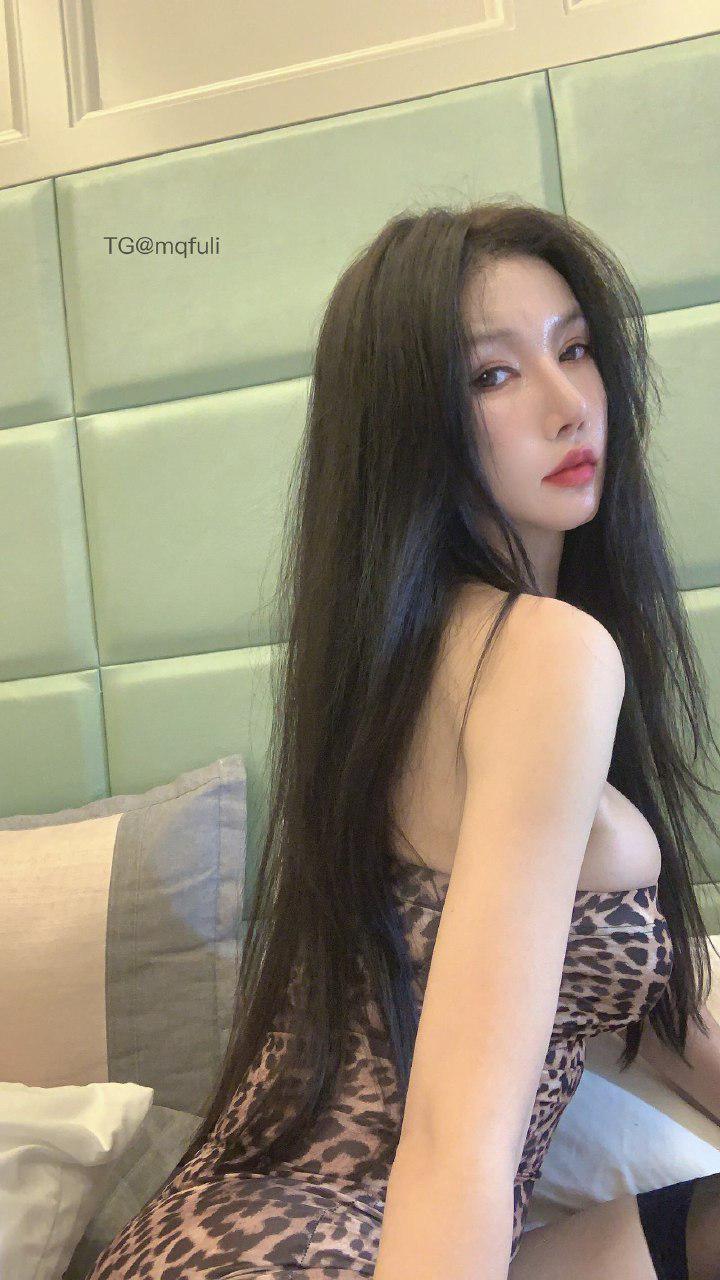 陈怡曼 2024-09-27 15:31:22 御姐风情❤️豹纹战袍申请出战