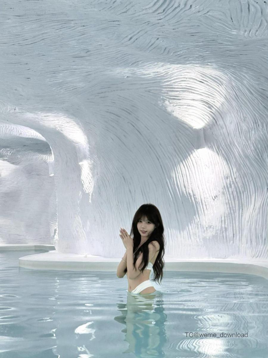 相扑猫 2024-09-06 16:47:17 清纯小妹露脸实拍👙