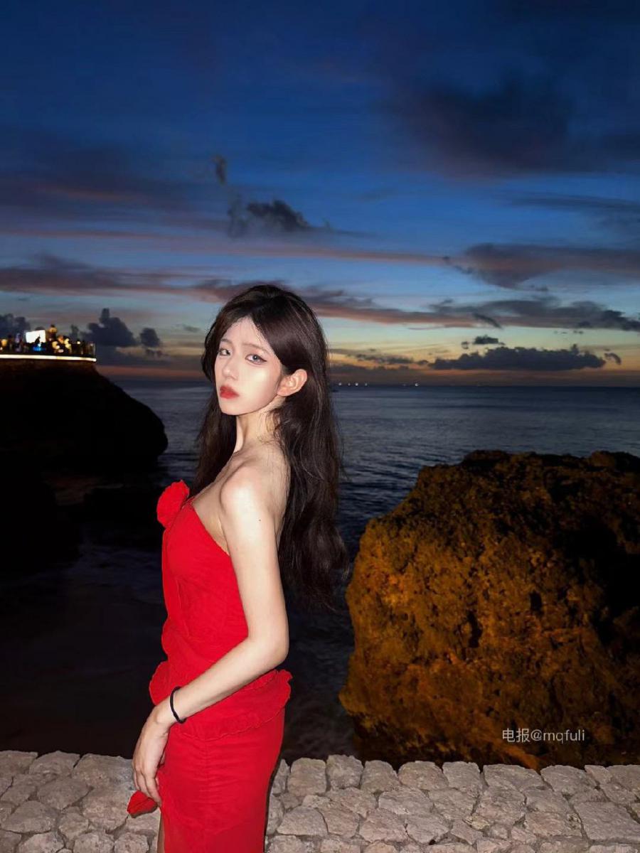 独留 2024-09-28 21:00:15 吹吹风！