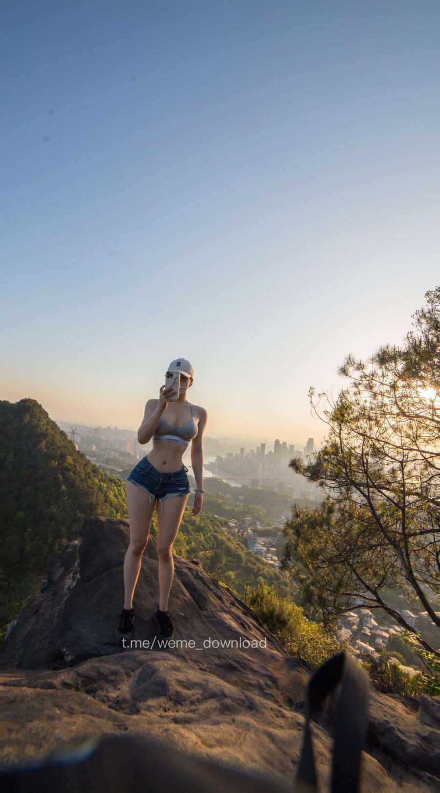 抖音文茜 2024-10-12 01:05:44 走 宝贝带你爬山