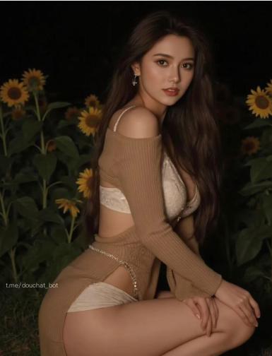 粉妖怪 2024-10-15 14:41:41 微微性感的魅力