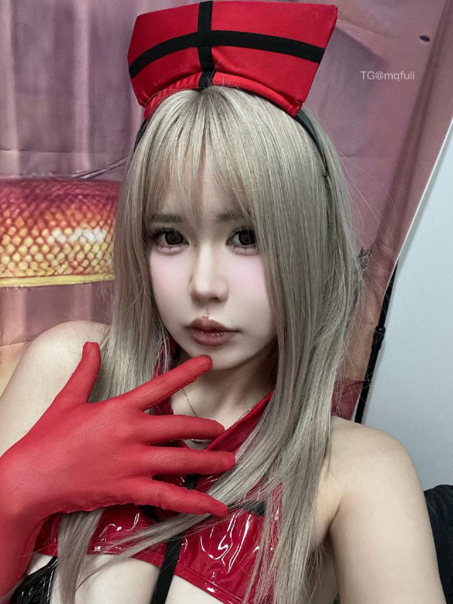 Tina很妖孽呀 2024-10-28 23:16:02 喜欢这样的我吗