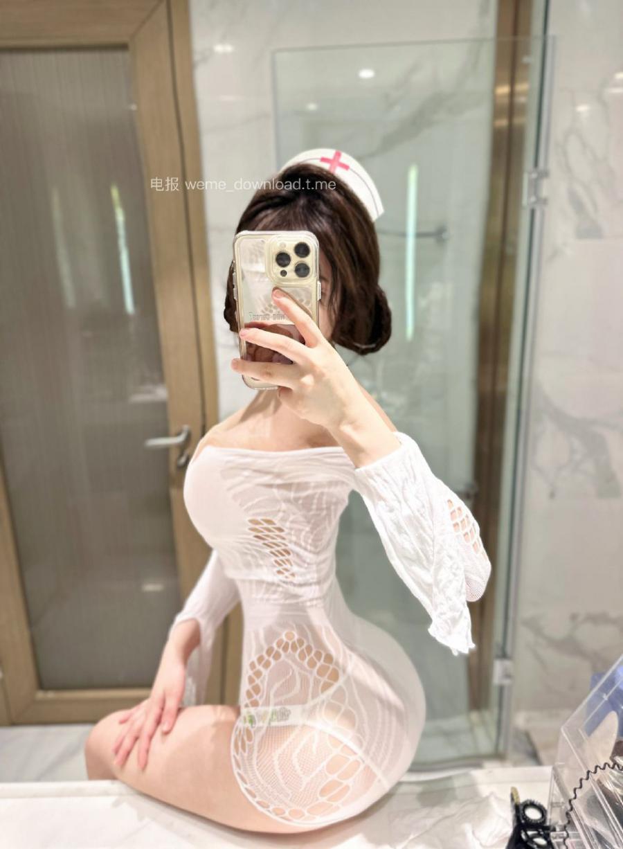 小璐lulu 2024-11-07 01:31:47 护士cos 让我来帮你好好检查一下身体