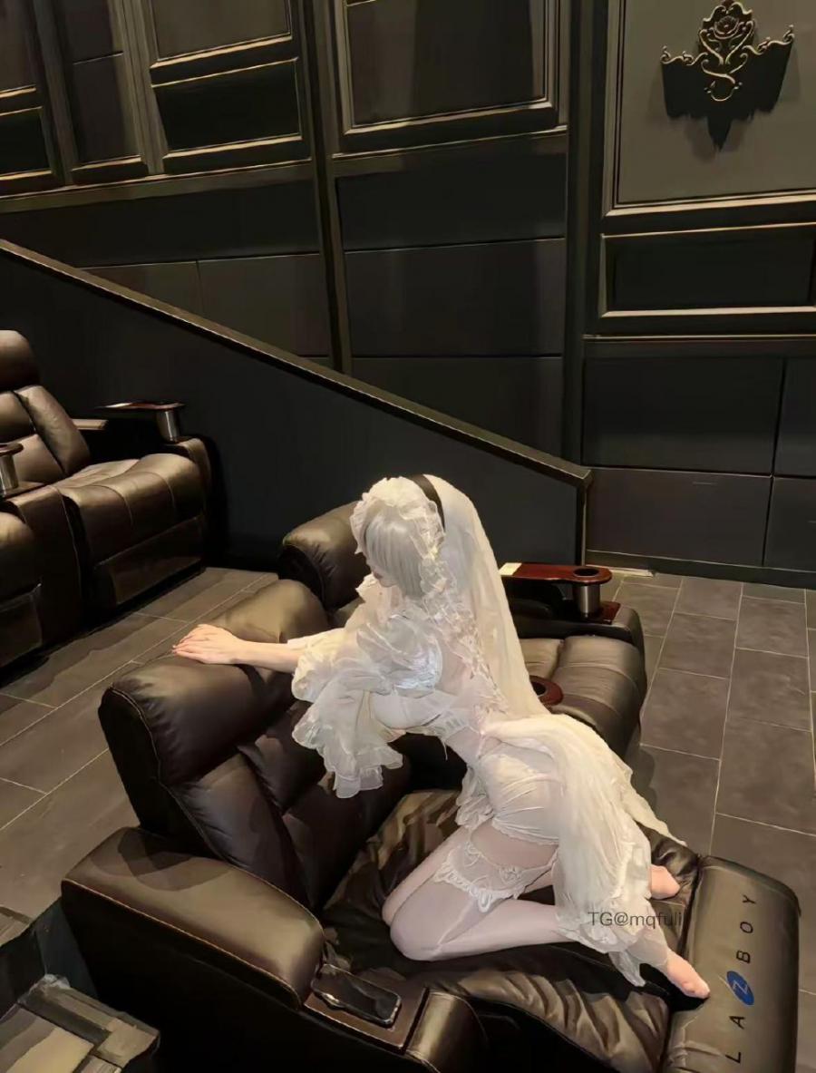 大馒头 2024-12-23 01:58:24 爸爸 跪好了哦