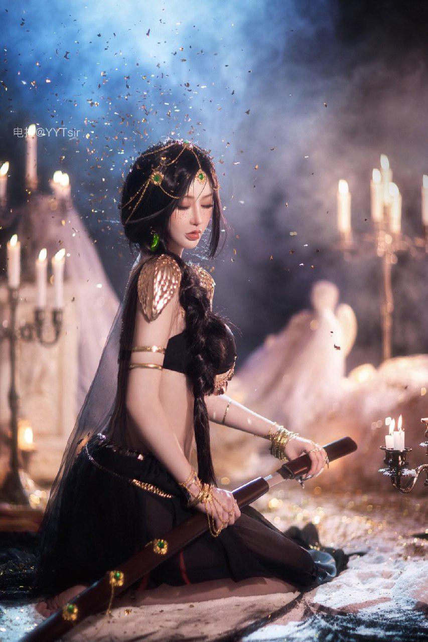 杉杉超辣 2024-12-16 00:15:12 精品cos鬼刀 绝美的身材能不能驾驭的了