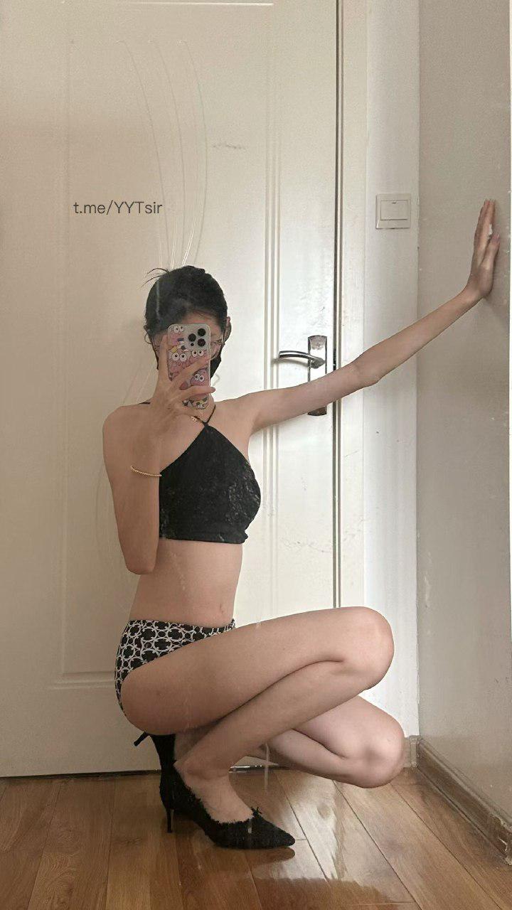 不爱穿shoes 2024-12-05 01:39:37 居家情趣小套装👙哥哥怎么能不心动