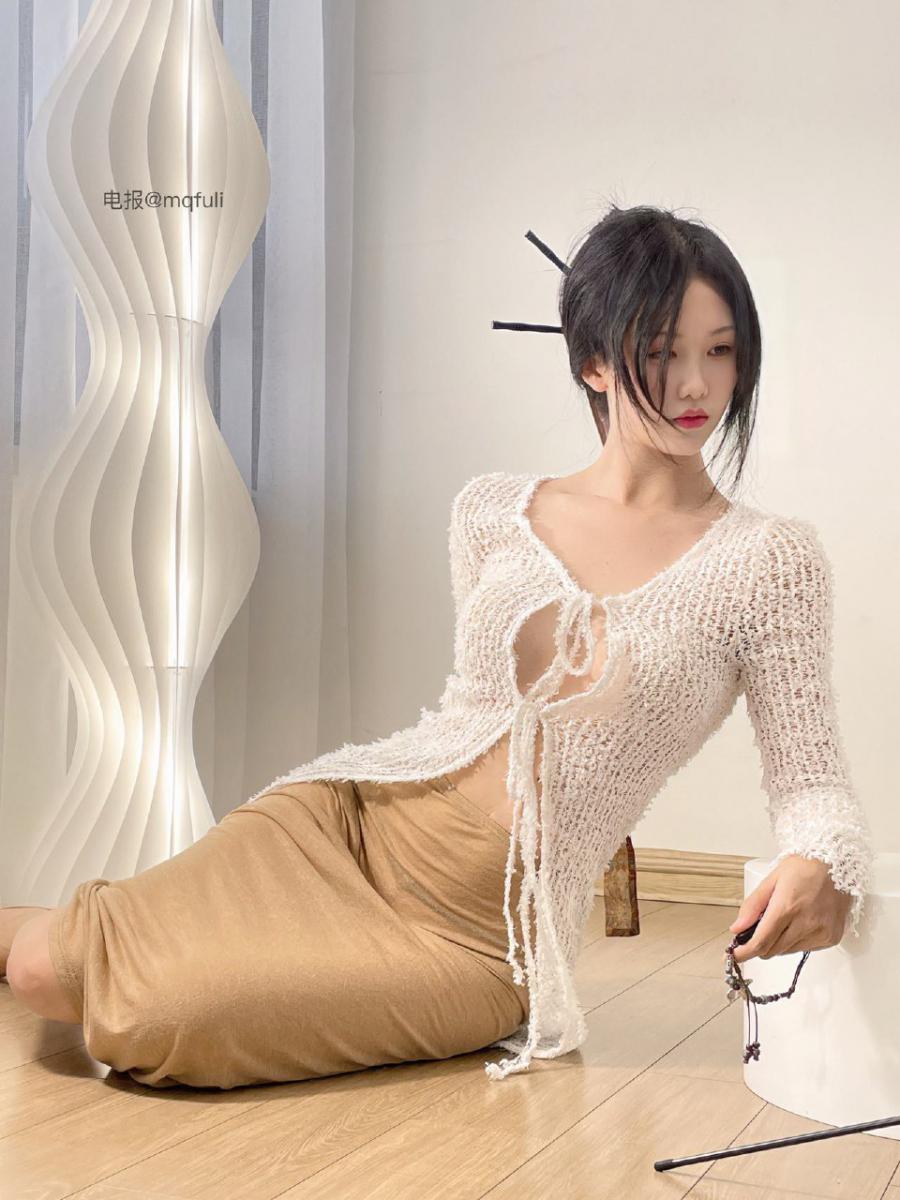 利世 2025-01-29 01:31:04 婀娜多姿的娇妻