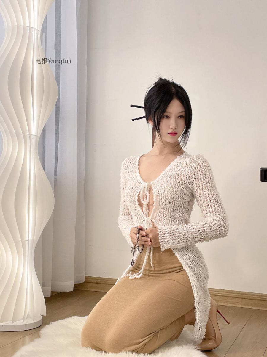 利世 2025-01-29 01:31:04 婀娜多姿的娇妻