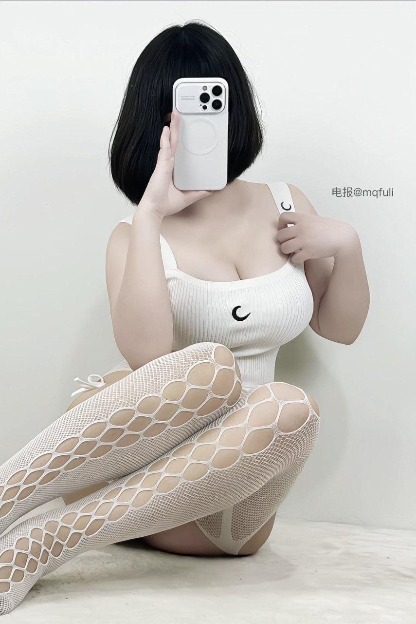 酷野 2025-01-24 23:48:14 丁字裤➕白色渔网吊带