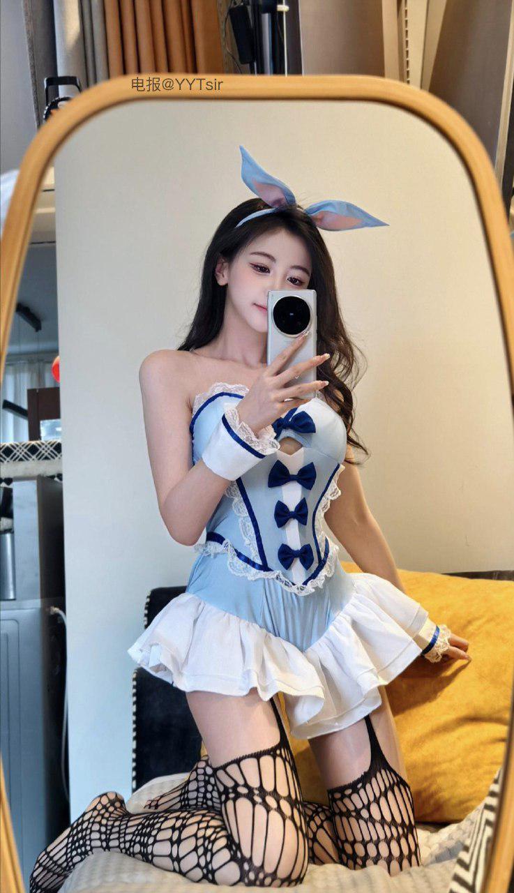 刘二萌 2025-02-01 14:54:48 都是荷尔蒙的味道