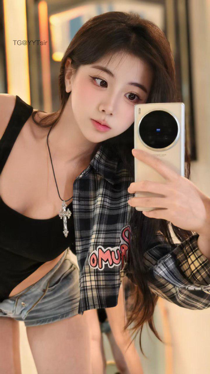 刘二萌 2025-02-04 11:29:25 肉丝的魅力可不是普通丝袜可以比较的