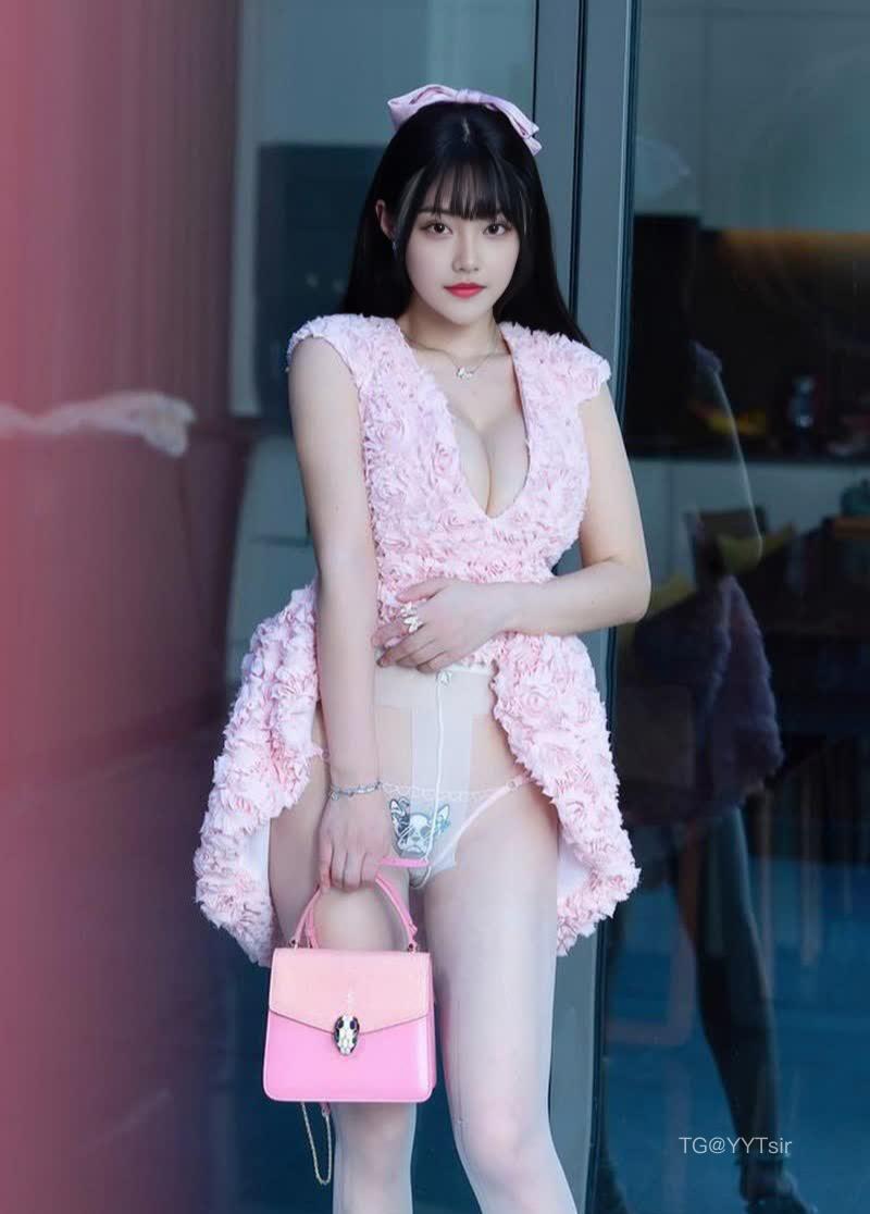 凡妮莎 2025-02-14 00:41:39 想做你的小狗狗