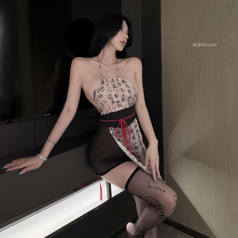 肥嘉 2025-03-14 04:07:59 玉足+翘臀+蜜大腿各种深入人心