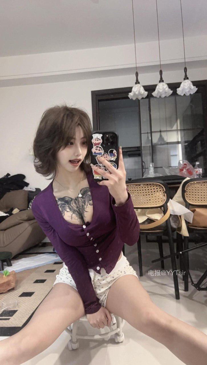 吞吞 2025-03-30 23:34:55 紫色紧致低🐻蜜桃视角太🥵了各种火辣z式