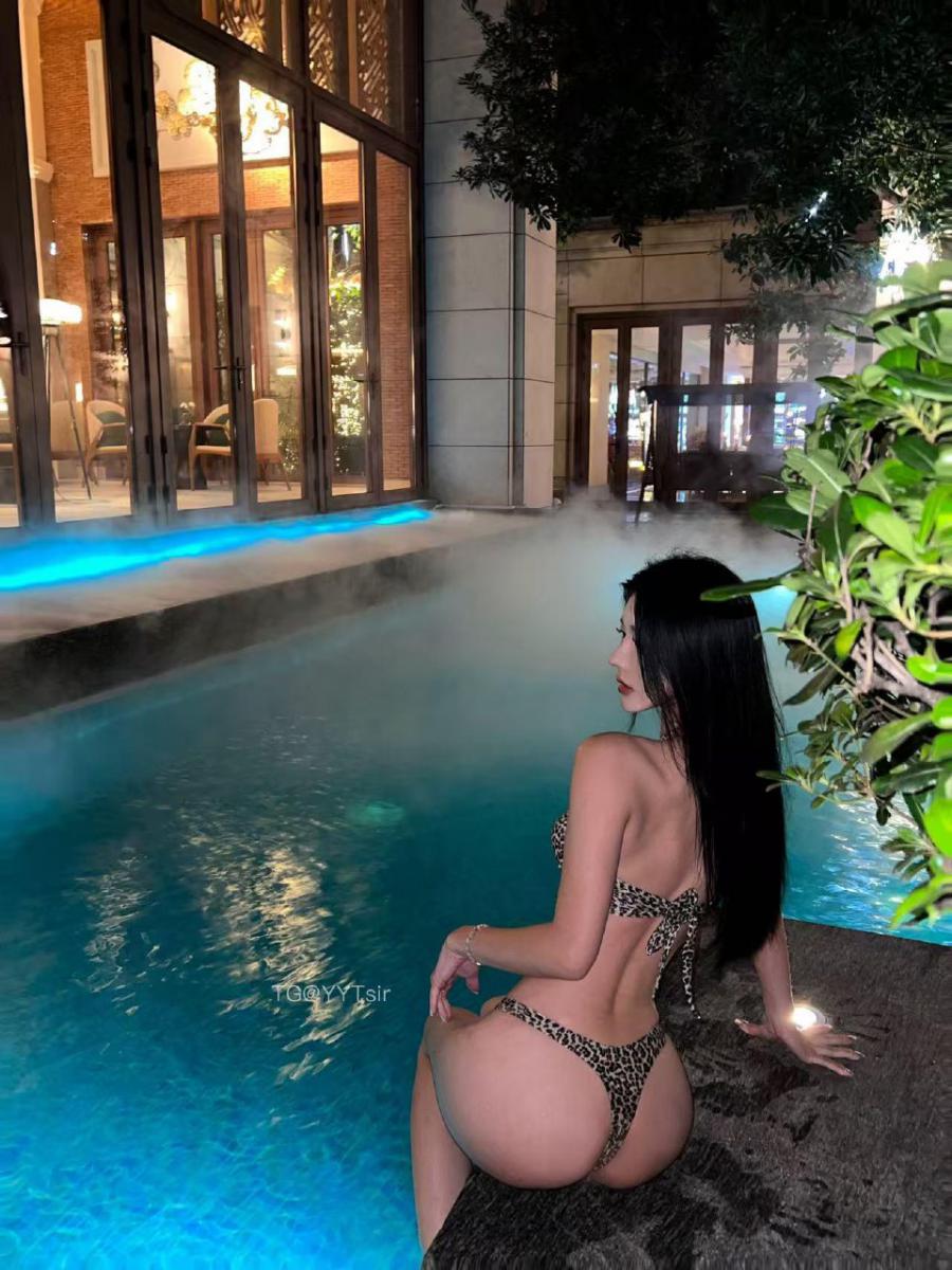 肥嘉 2025-04-25 20:56:41 玉足+翘臀+蜜大腿各种深入人心