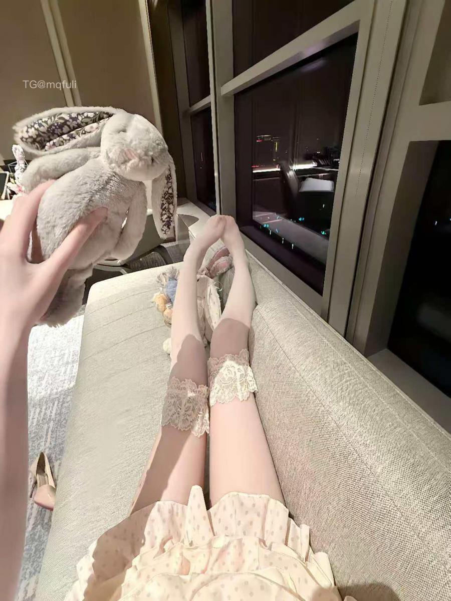 羽衣结 2025-05-03 01:56:06 baby能不能抓住我 当我的心被搞乱了 当我笨的要逃走