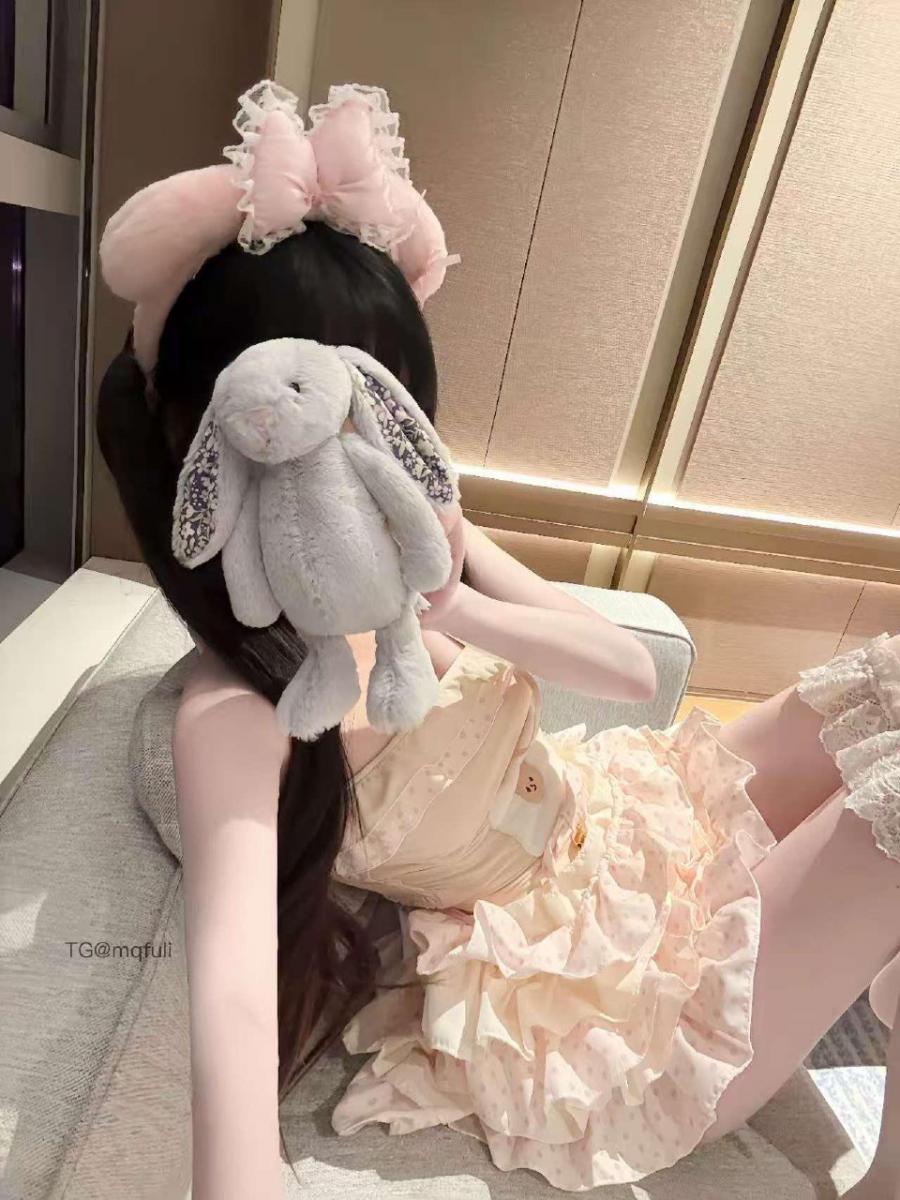 羽衣结 2025-05-03 01:56:06 baby能不能抓住我 当我的心被搞乱了 当我笨的要逃走