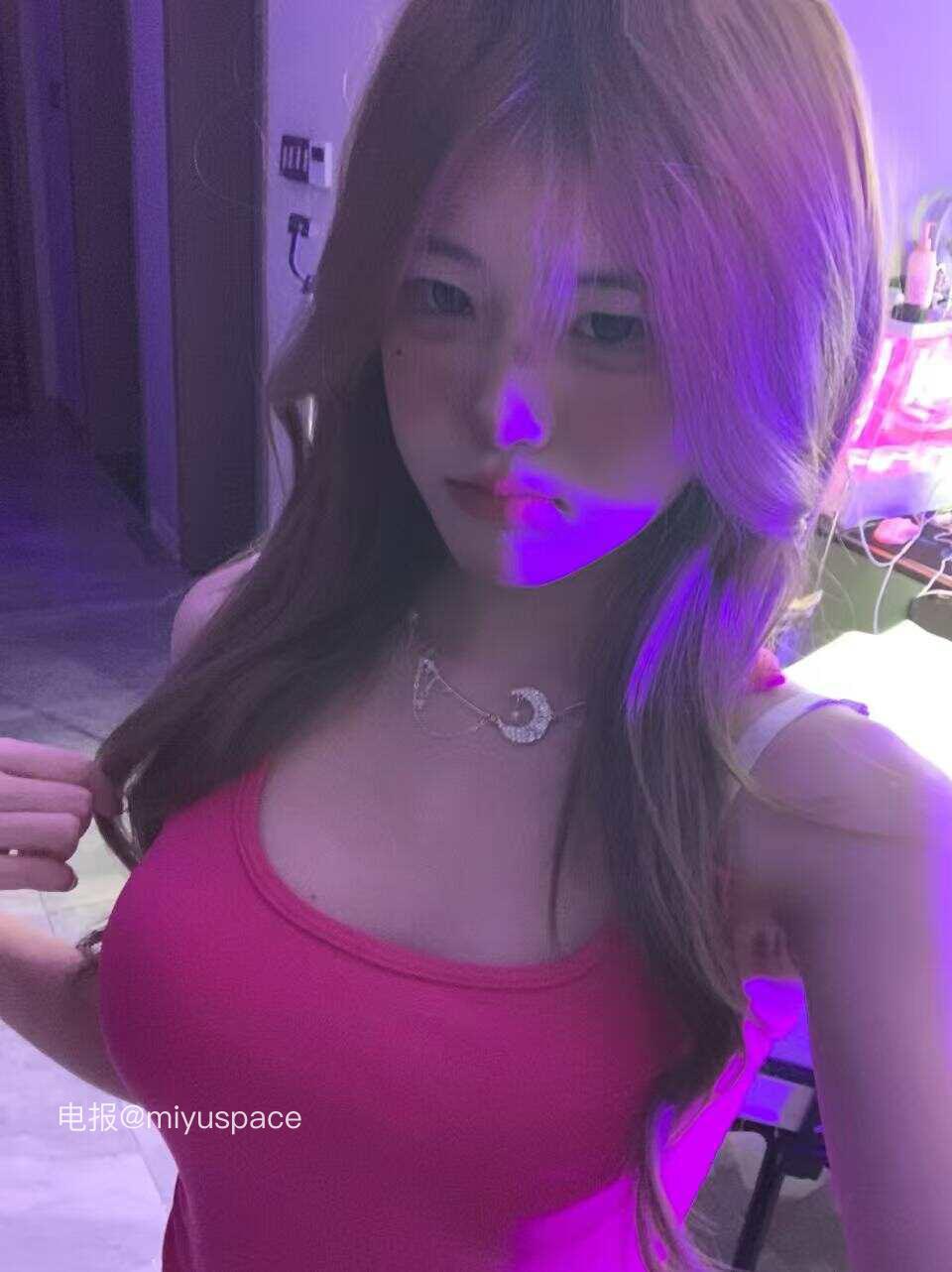 蛋蛋梦 2025-05-27 03:05:48 被子太轻了，压不住想你的心