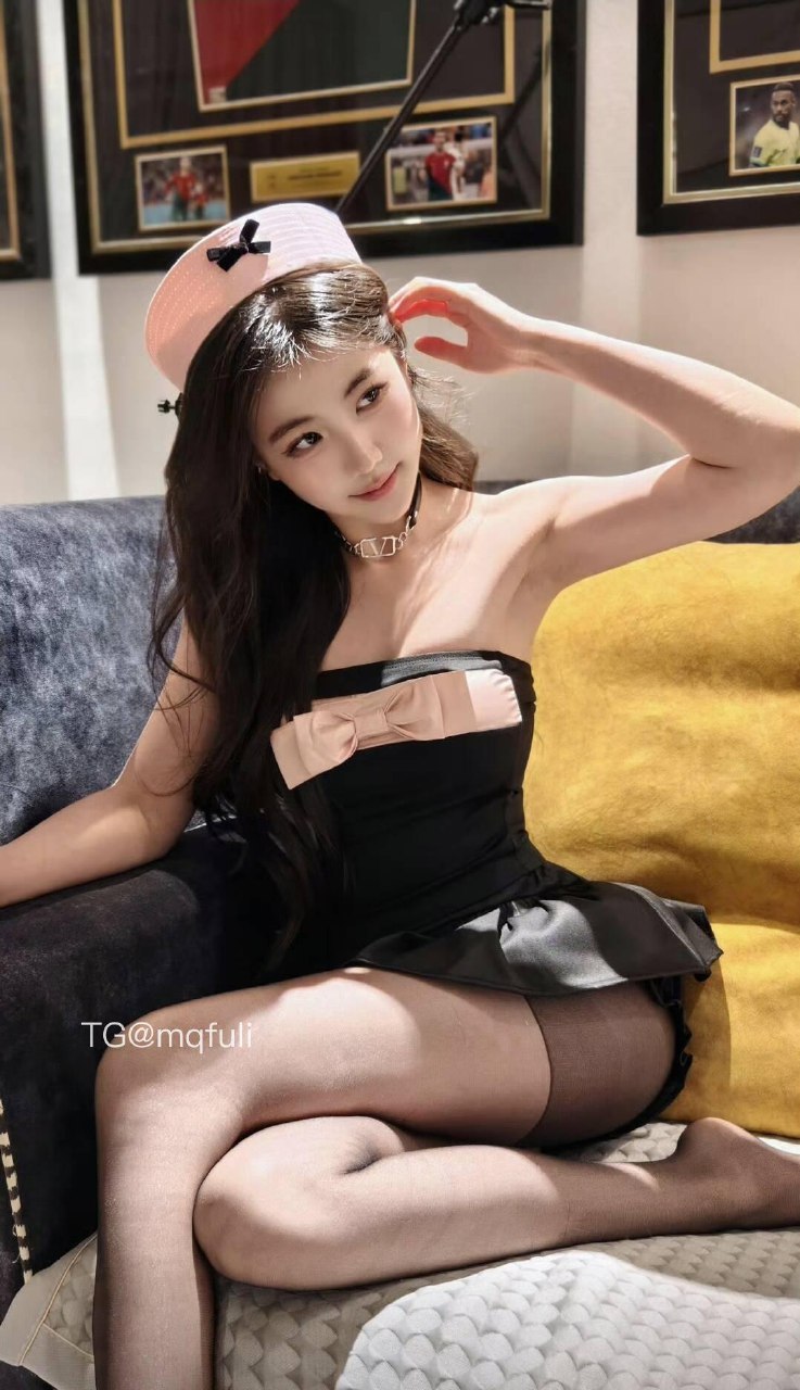 刘二萌 2025-05-27 11:49:01 今天是三好生,好饿 好困 好想你