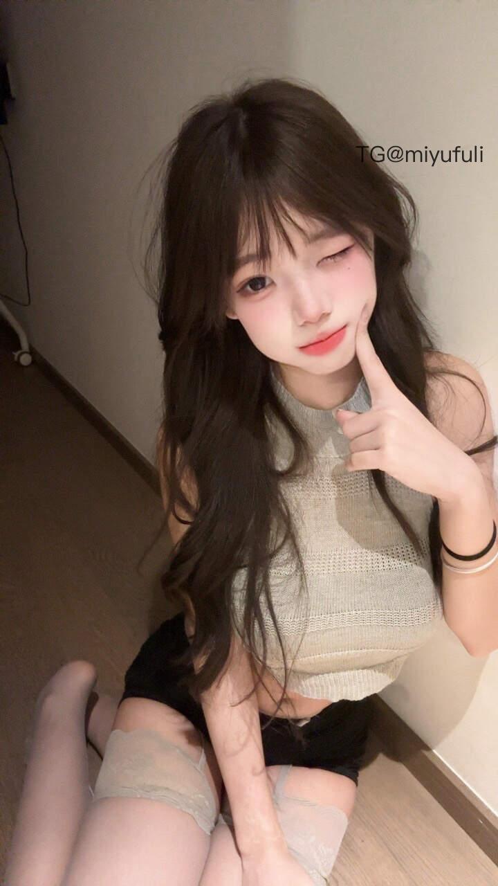 呆呆 2025-05-28 10:07:22 这个世界欠调教