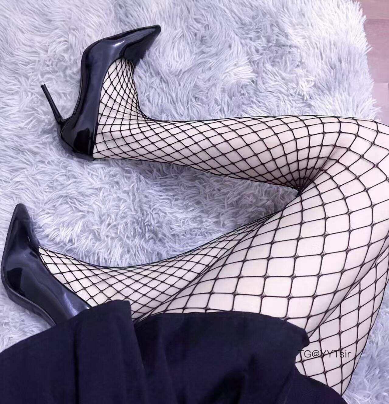 草莓酸奶 2025-05-29 15:22:48 释怀吧，在浪漫的夏天，无论好的坏的