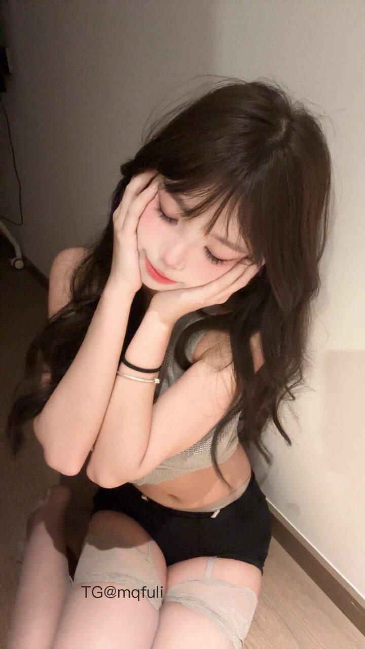 呆呆 2025-05-28 10:07:22 这个世界欠调教