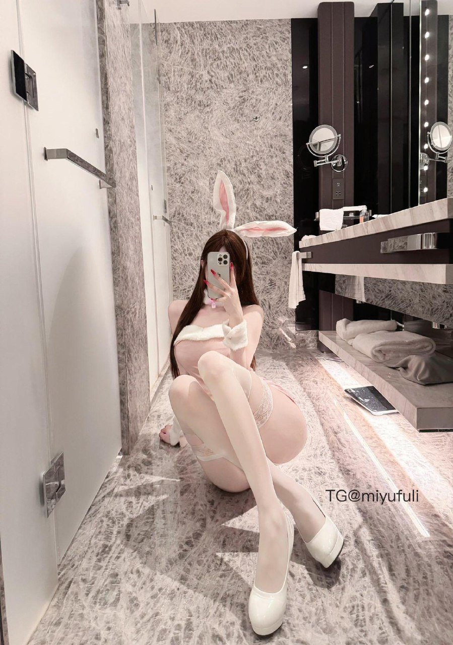 崽崽 2025-05-26 11:34:02 粉粉嫩嫩的崽崽，会成为哥哥的心头爱吗？