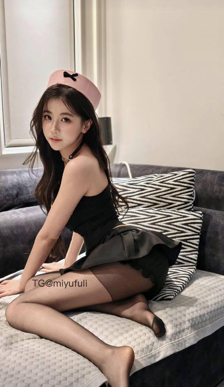 刘二萌 2025-05-27 11:49:01 今天是三好生,好饿 好困 好想你