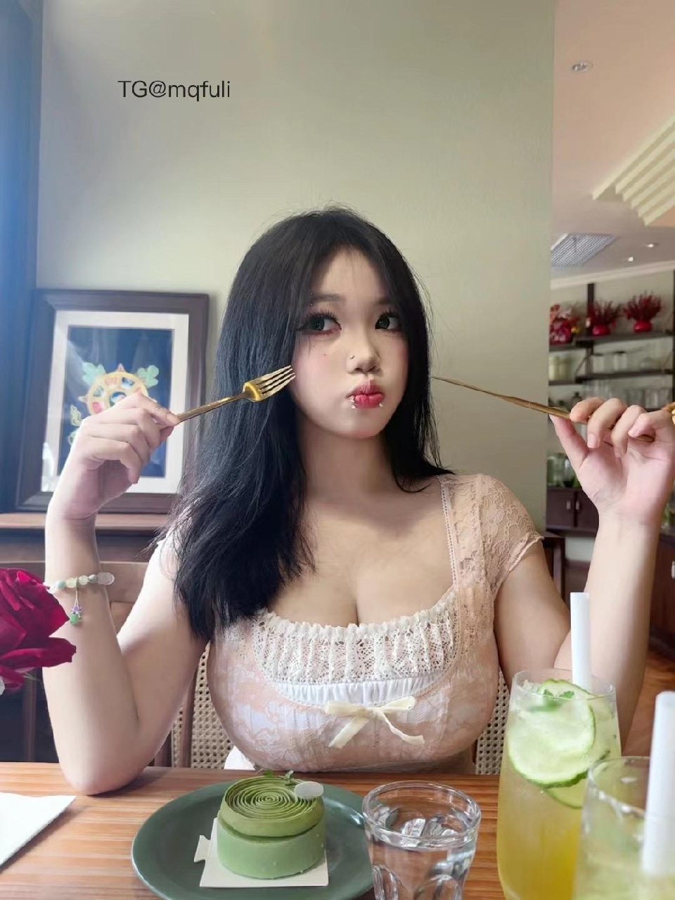 伤感d欣 2025-05-28 14:21:04 紫色最好看