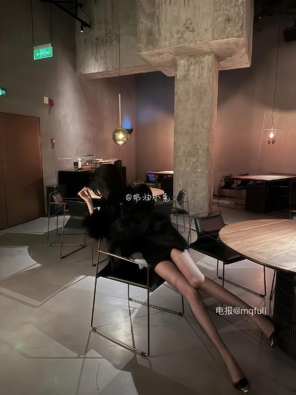 都快兔了 2025-05-30 21:36:23 这才是真正的丝袜奶茶