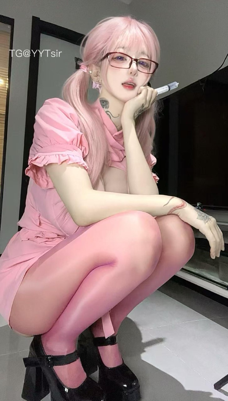 耳朵 2025-05-30 16:51:56 今天是粉色小萝莉～