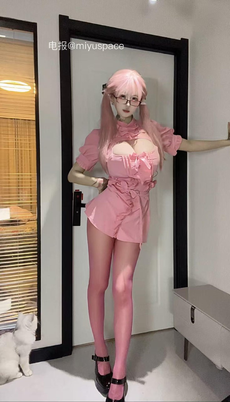 耳朵 2025-05-30 16:51:56 今天是粉色小萝莉～