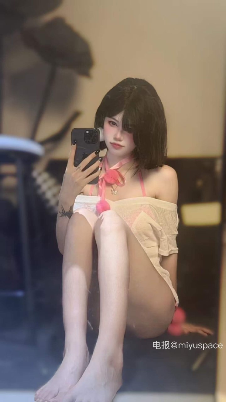 小哭包不哭 2025-06-01 11:59:29 打扰一下,我要来反差一下