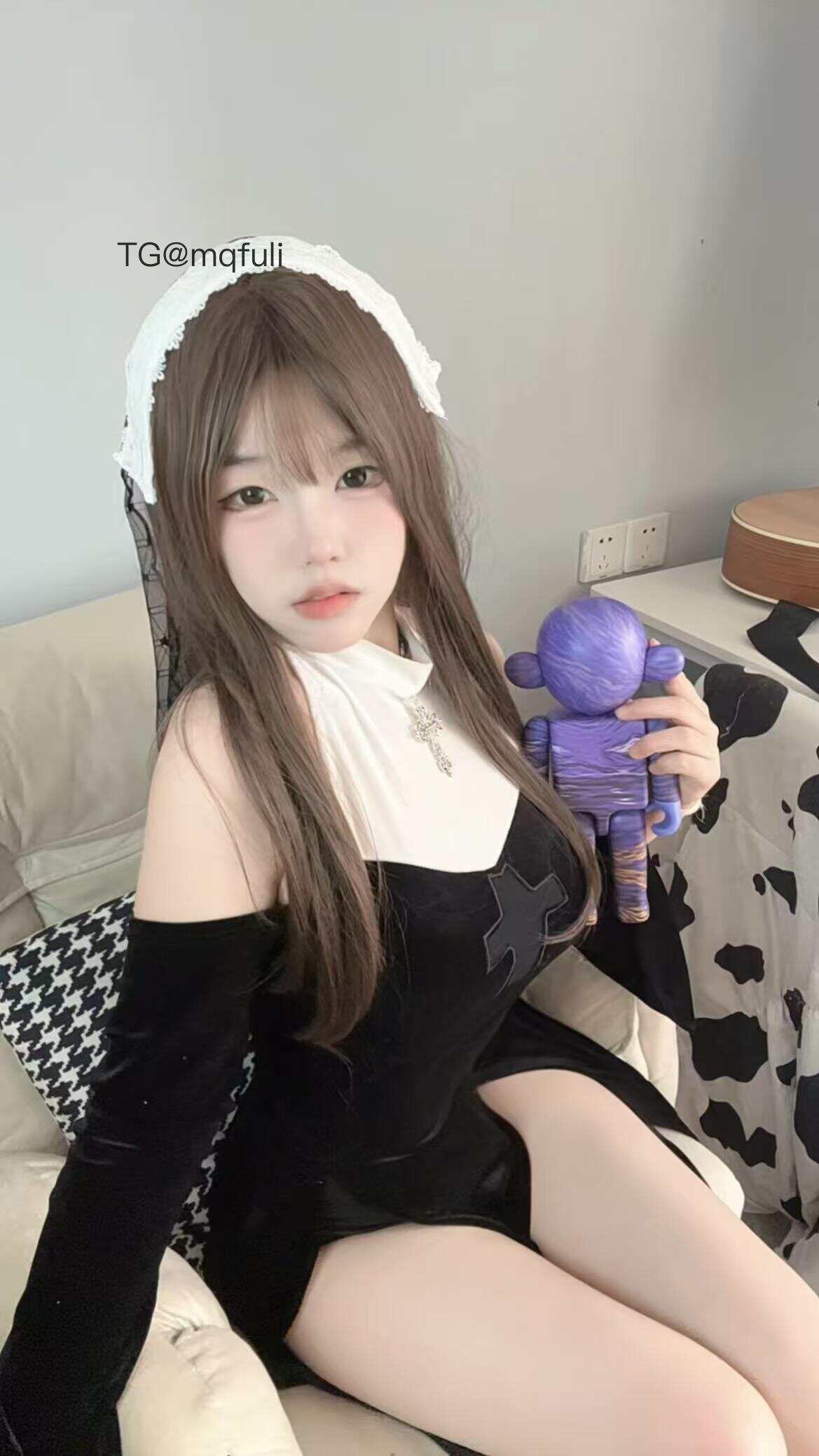 金铁兽 2025-06-09 16:11:51 你不要想那么多，想我就可以了。