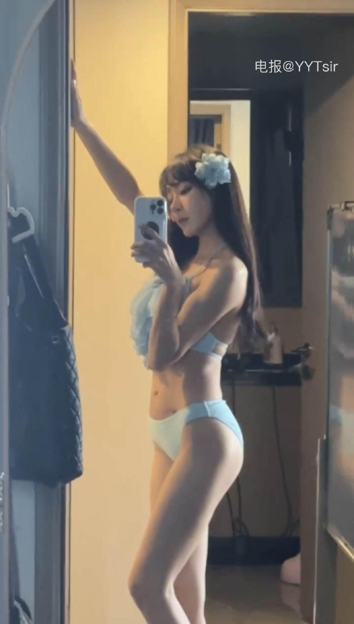 人间小奶猫 2025-06-14 12:45:51 准备下次和你去海边就穿这身