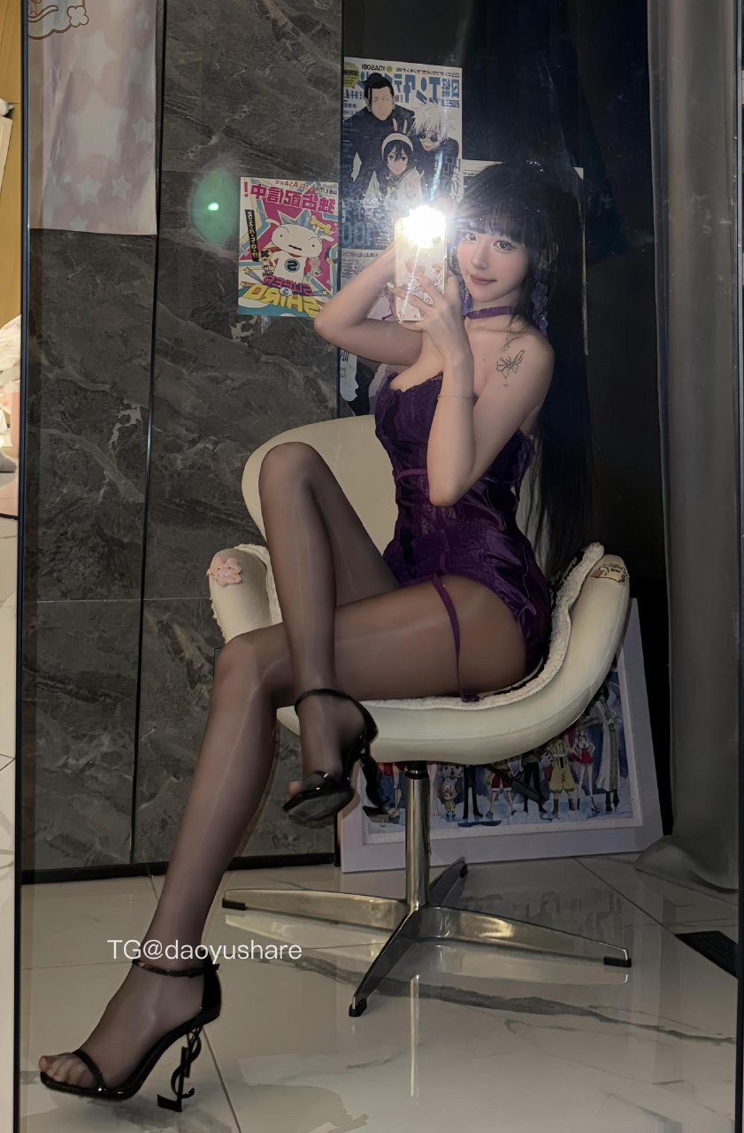 超蓝布罗莉 2025-06-04 04:05:44 猜猜我多高😛👠