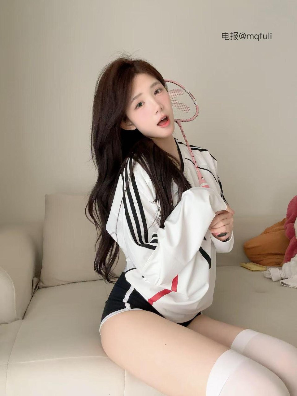 小霞佩奇 2025-06-06 10:20:59 佩奇与球拍的小故事 照片