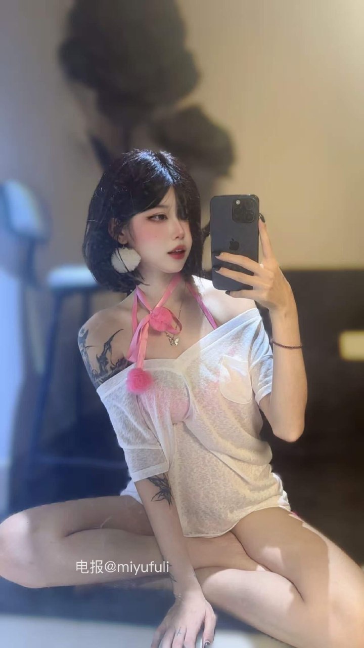 小哭包不哭 2025-06-01 11:59:29 打扰一下,我要来反差一下